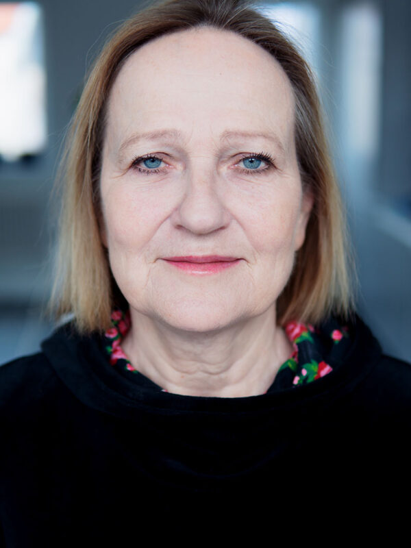 BARBARA KRABBE © WOLF MANAGEMENT